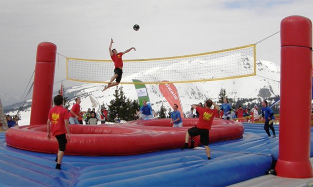 Olahraga Modern Bossaball Campuran Voli Dan Senam