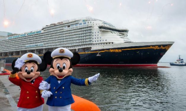 Cruise Ship Menjadi Memberikan Hiburan Dalam Satu Tempat