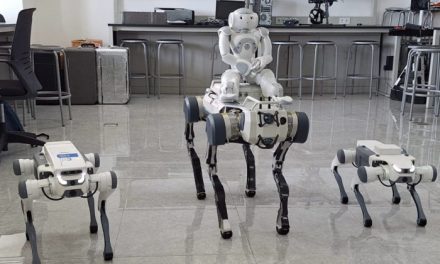 Sebuah Robot Berbentuk Anjing Dari Perkembangan Teknologi