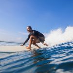 Berselancar Aktivitas Air Dengan Sebuah Papan