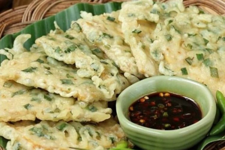 Setengah Matang Ciri Khas Makanan Tempe Mendoan Banyumas