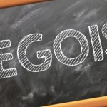 Kepemilikan Sikap Egois Yang Tidak Mau Mengalah