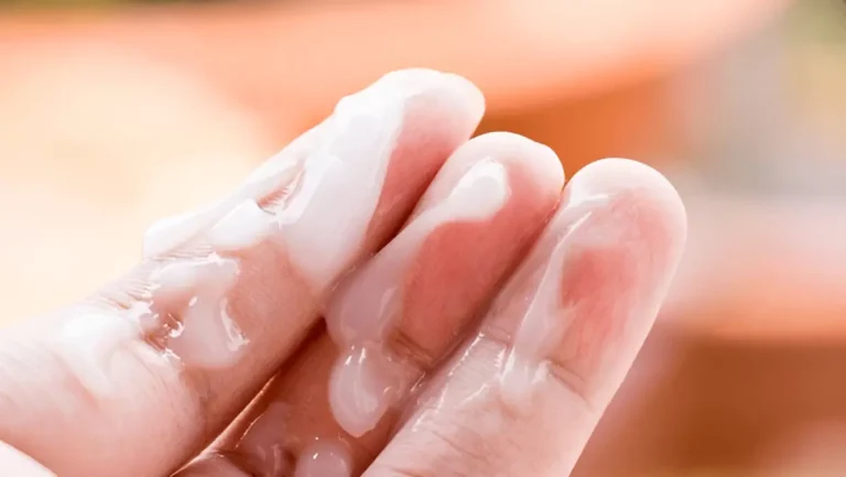 Cairan Putih Vagina Proses Alami Tubuh Wanita