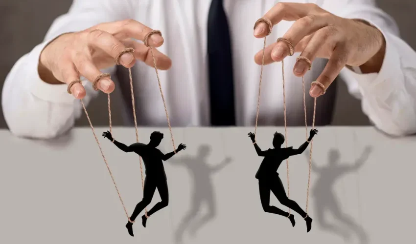 Perilaku Buruk Manipulatif Untuk Mempengaruhi Orang Lain