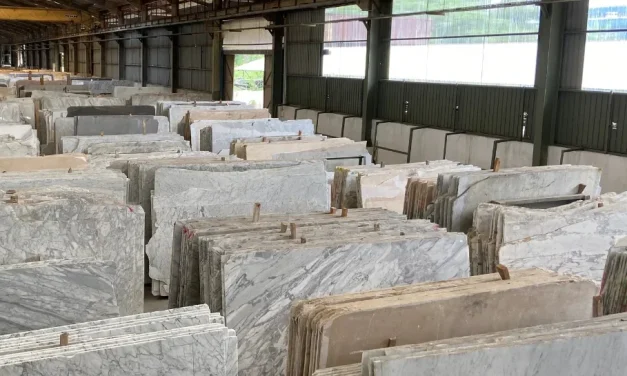 Bahan Bangunan Marmer Atau Sebuah Batuan Metamorf