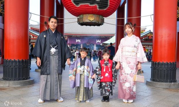 Pakaian Tradisional Kimono Yang Berasal Dari Jepang