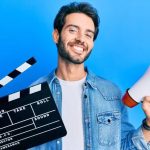 Profesi Film Sutradara Yang Bertanggung Jawab Penuh