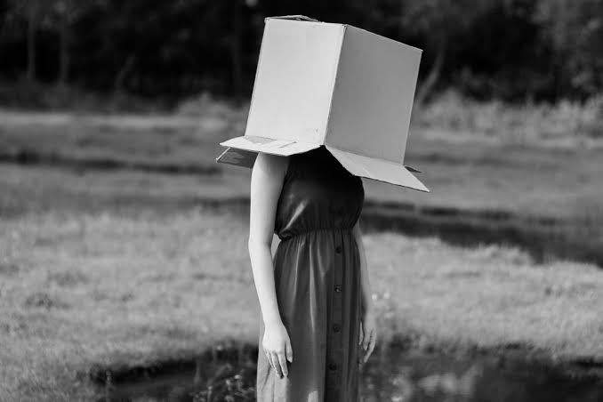 Karakter Sifat Introvert Yang Suka Menyendiri