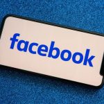 Suatu Aplikasi Media Sosial Facebook Dengan Jutaan Pengguna