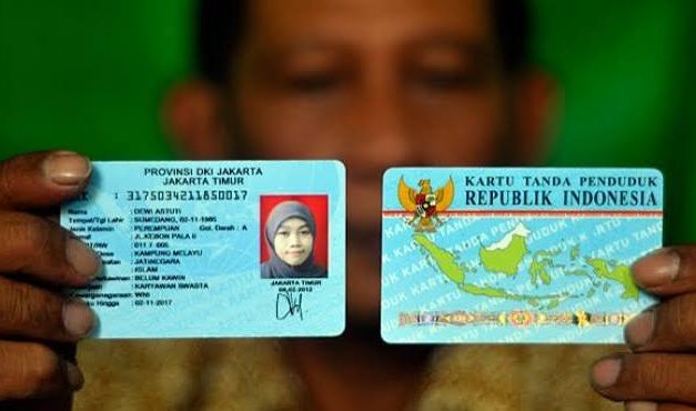 Pengenalan Kartu Identitas Dengan Sistem Digital