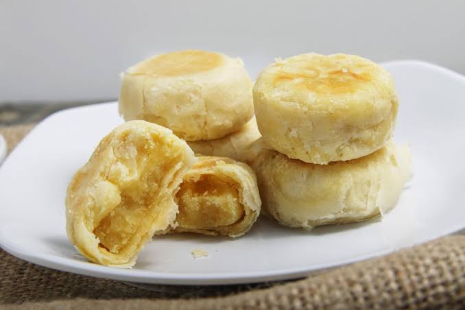 Makanan Tradisional Bakpia Bentuk Bulat Dan Kecil