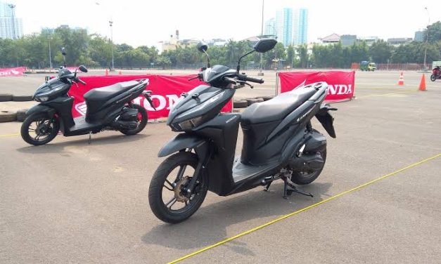 Kendaraan Terbaru Vario Sebuah Sepeda Motor