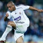 Pesepakbola Lama Brasil Seorang Roberto Carlos