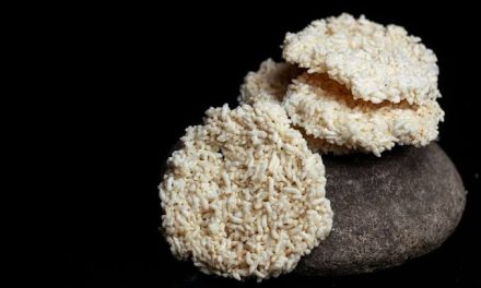 Makanan Camilan Ringan Rengginang Yang Gurih